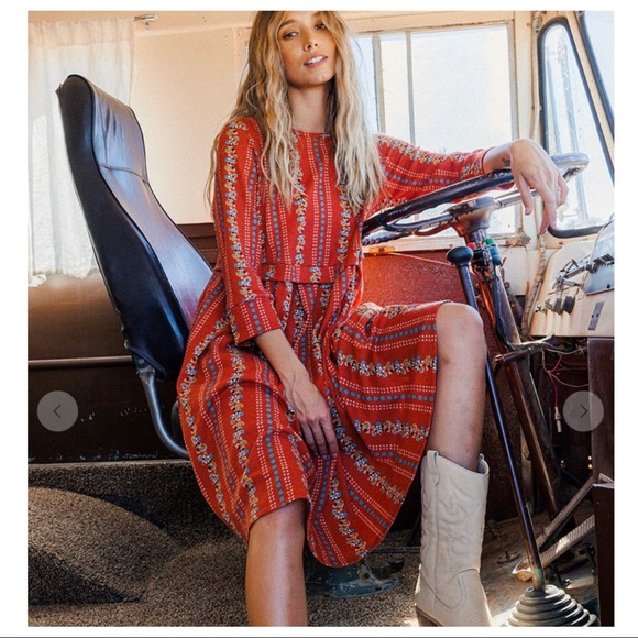 Boho Fabulous Gypsy Quarter Sleeve Floral Midi Dress - Picture 2 of 5